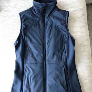 Navy lululemon down runners vest